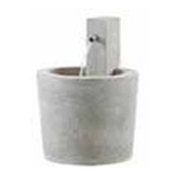 Almada garden fountain in Stone finish